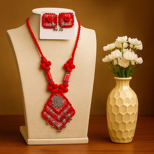 Red & Silver Handmade Thread Necklace Set with Square Pendant - My Store