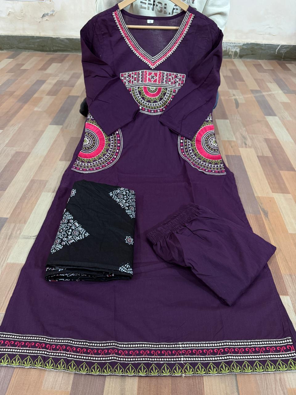 EMBROIDERED COTTON KURTI PANT WITH DUPATTA SUIT SET - My Store