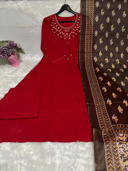 Simple yet elegant This is how we describe our latest launch a Cotton set - red - My Store