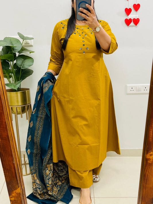 Simple yet elegant This is how we describe our latest launch a Cotton set - yellow - My Store