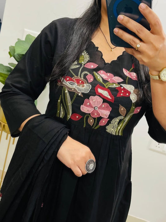 Cotton Natra Cut Kurta Set with Embroidered Dupatta - black - My Store
