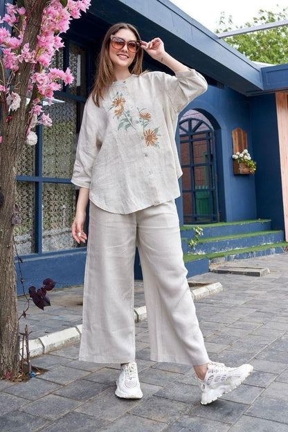 bold shade of Collar & aCo-Ord set - My Store